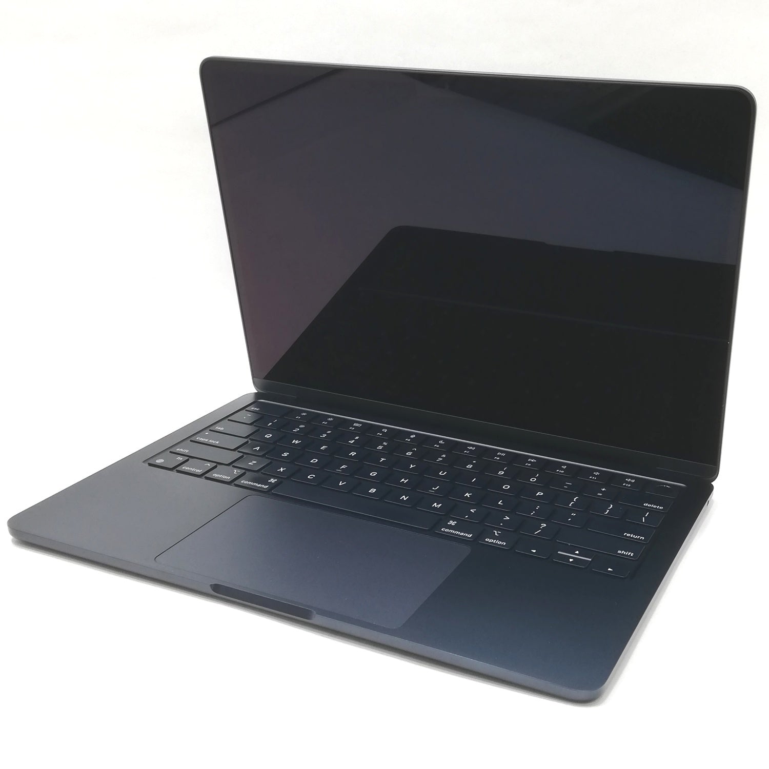 MacBook Air M2 / 13インチ / 2022 / 24GB / 512GB / ミッドナイト / ランク:B / MLY33J/A / 【中古品管理番号:37616】