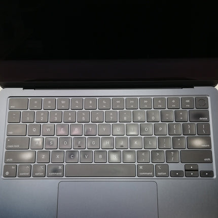 MacBook Air M2 / 13インチ / 2022 / 24GB / 512GB / ミッドナイト / ランク:B / MLY33J/A / 【中古品管理番号:37616】