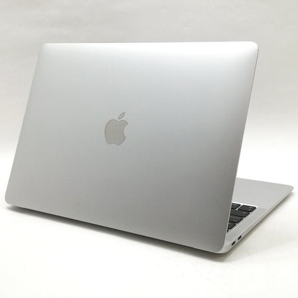 MacBook Air M1 / 13インチ / Mid2020 / 8GB / 256GB / シルバー / ランク:B / MGN93J/A / 【中古品管理番号:37617】