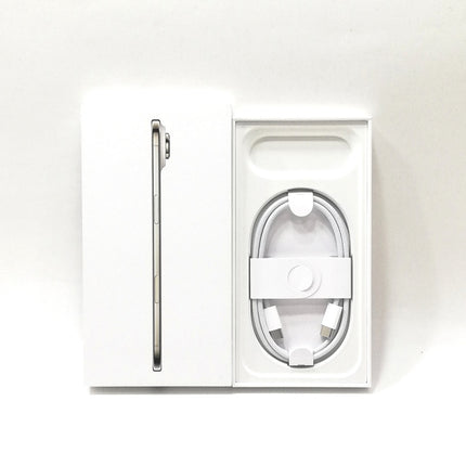 iPhone Air 2025 / 2025 / 256GB / ライトゴールド / 国内版SIMフリー / ランク:A / MG294J/A / A3516 【中古品管理番号:37640】