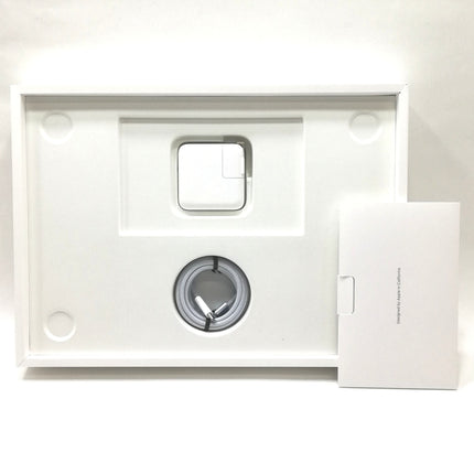 MacBook Air M4 / 13インチ / 2025 / 16GB / 256GB / スカイブルー / ランク:A / MC6T4J/A / 【中古品管理番号:37668】