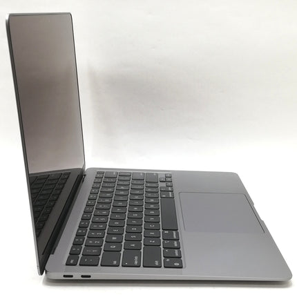 MacBook Air M1 / 13インチ / Mid2020 / 8GB / 256GB / スペースグレイ / ランク:C / MGN63J/A / 【中古品管理番号:37673】