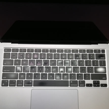 MacBook Air M1 / 13インチ / Mid2020 / 8GB / 256GB / スペースグレイ / ランク:C / MGN63J/A / 【中古品管理番号:37673】