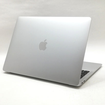 MacBook Air M1 / 13インチ / Mid2020 / 8GB / 256GB / シルバー / ランク:C / MGN93J/A / 【中古品管理番号:37675】