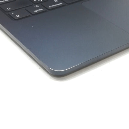 MacBook Air M2 / 13インチ / 2022 / 16GB / 256GB / ミッドナイト / ランク:B / MLY33J/A / 【中古品管理番号:37676】