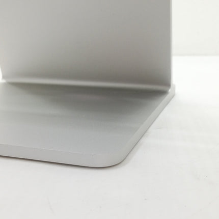 iMac M1 / 24インチ / Mid 2021 / 8GB / 256GB / シルバー / ランク:C / MGPC3J/A / 【中古品管理番号:37682】