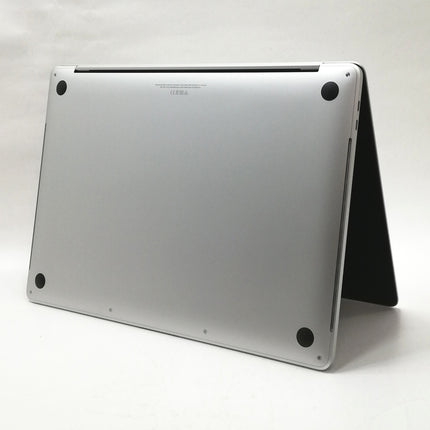 MacBook Pro Touch Bar / 15インチ / 2019 / 32GB / 512GB / シルバー / ランク:C / MV932J/A / 【中古品管理番号:37685】