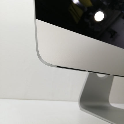 iMac Retina 5K / 27インチ / 2019 / 40GB / 2TB / シルバー / ランク:C / MRR12J/A / 【中古品管理番号:37690】