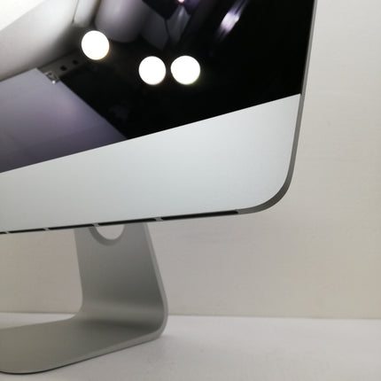 iMac Retina 5K / 27インチ / 2019 / 40GB / 2TB / シルバー / ランク:C / MRR12J/A / 【中古品管理番号:37693】