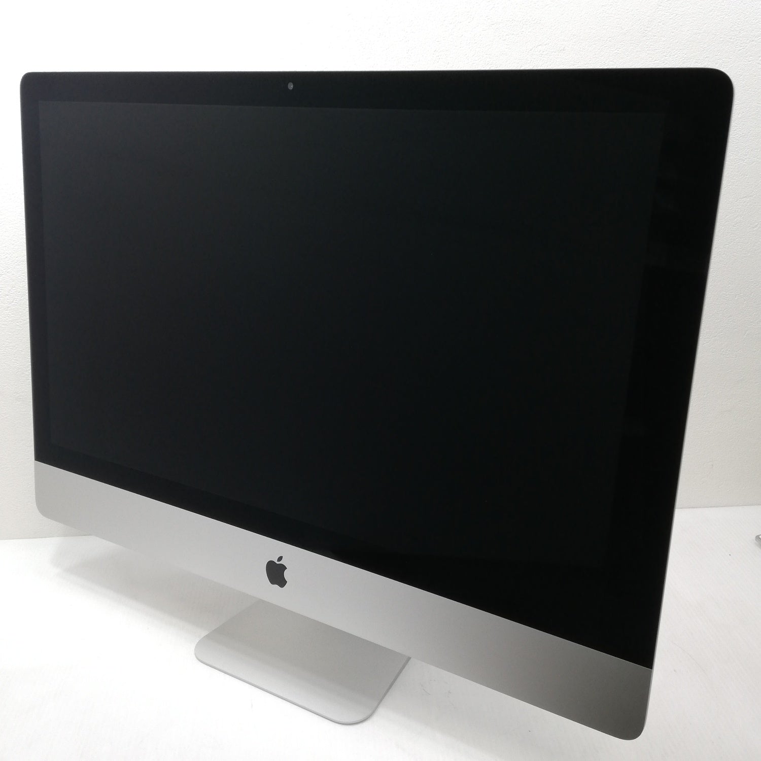 iMac Retina 5K / 27インチ / 2019 / 40GB / 2TB / シルバー / ランク:C / MRR12J/A / 【中古品管理番号:37693】
