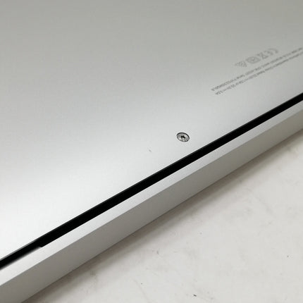 MacBook Air M1 / 13インチ / Mid2020 / 8GB / 512GB / シルバー / ランク:C / MGNA3J/A / 【中古品管理番号:37695】