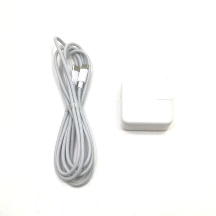 MacBook Air M1 / 13インチ / Mid2020 / 8GB / 512GB / シルバー / ランク:C / MGNA3J/A / 【中古品管理番号:37695】