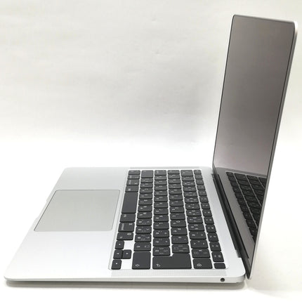MacBook Air M1 / 13インチ / Mid2020 / 8GB / 512GB / シルバー / ランク:C / MGNA3J/A / 【中古品管理番号:37695】