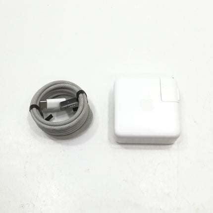 MacBook Air M2 / 13インチ / 2022 / 16GB / 512GB / スペースグレイ / ランク:B / MLXW3J/A / 【中古品管理番号:37714】