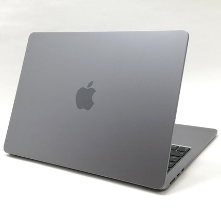 MacBook Air M2 / 13インチ / 2022 / 16GB / 512GB / スペースグレイ / ランク:B / MLXW3J/A / 【中古品管理番号:37714】