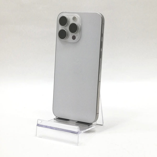 iPhone 15 Pro Max / 2023 / 256GB / ホワイトチタニウム / 国内版SIMフリー / ランク:B / MU6Q3J/A / A3105 【中古品管理番号:37721】