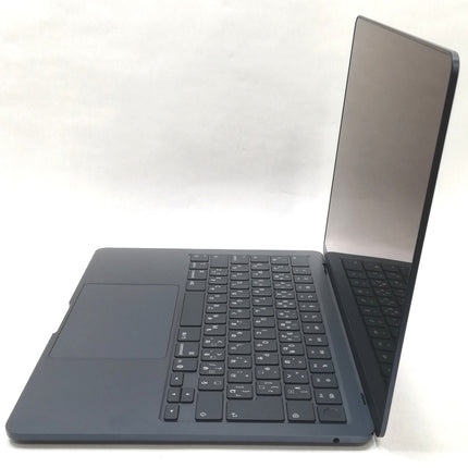 MacBook Air M4 / 13インチ / 2025 / 24GB / 512GB / ミッドナイト / ランク:A / MC6C4J/A / 【中古品管理番号:37725】