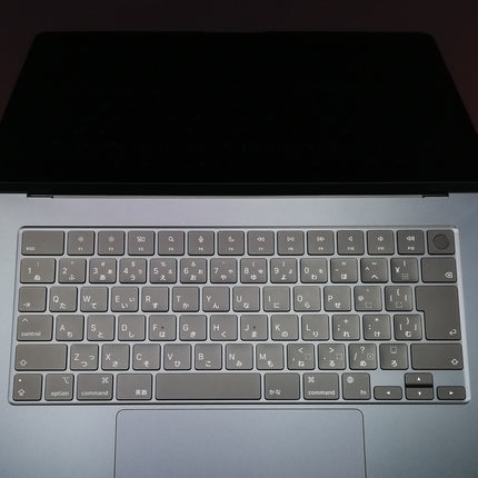 MacBook Air M2 / 15インチ / 2023 / 16GB / 512GB / ミッドナイト / ランク:A / MQKX3J/A / 【中古品管理番号:37729】