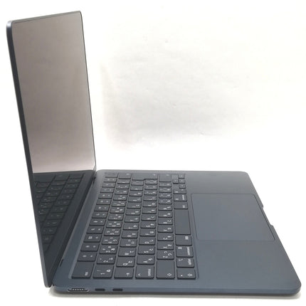 MacBook Air M2 / 13インチ / 2022 / 8GB / 256GB / ミッドナイト / ランク:A / MLY33J/A / 【中古品管理番号:37731】