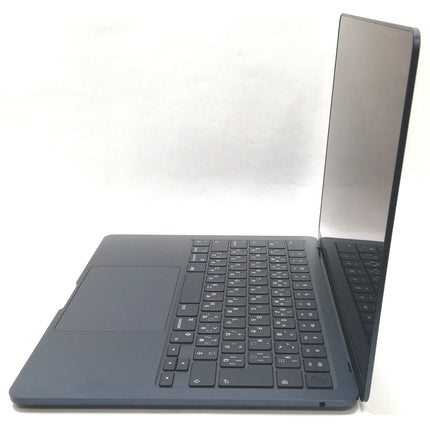 MacBook Air M2 / 13インチ / 2022 / 8GB / 256GB / ミッドナイト / ランク:A / MLY33J/A / 【中古品管理番号:37731】