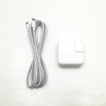 MacBook Air M1 / 13インチ / Mid2020 / 8GB / 256GB / スペースグレイ / ランク:B / MGN63J/A / 【中古品管理番号:37734】