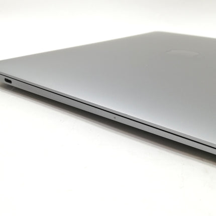 MacBook Air M1 / 13インチ / Mid2020 / 8GB / 256GB / スペースグレイ / ランク:C / MGN63J/A / 【中古品管理番号:37737】