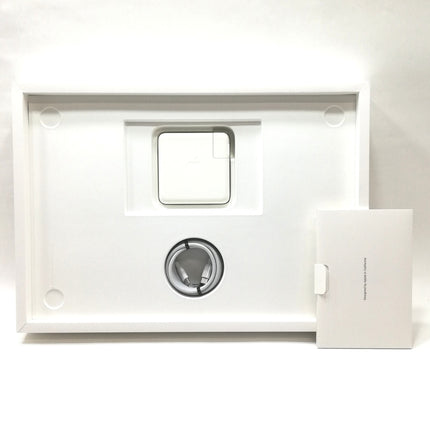 MacBook Pro Touch Bar / 16インチ / 2019 / 32GB / 1TB / スペースグレイ / ランク:A / MVVK2J/A / 【中古品管理番号:37739】