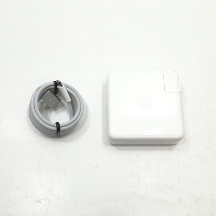 MacBook Pro M1 Pro / 14インチ / 2021 / 32GB / 1TB / シルバー / ランク:B / MKGT3J/A / 【中古品管理番号:37742】