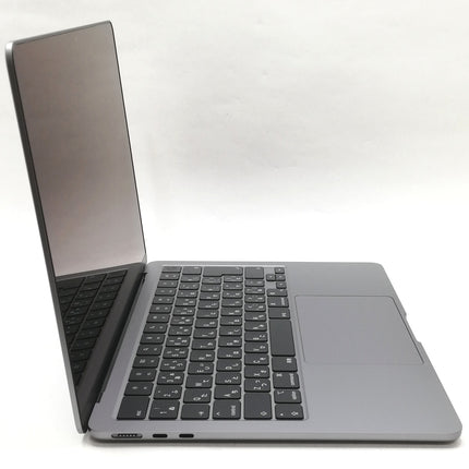 MacBook Air M3 / 13インチ / 2024 / 16GB / 256GB / スペースグレイ / ランク:A / MC8G4J/A / 【中古品管理番号:37766】
