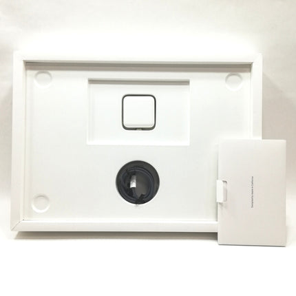 MacBook Air M2 / 15インチ / 2023 / 8GB / 256GB / ミッドナイト / ランク:B / MQKW3J/A / 【中古品管理番号:37769】