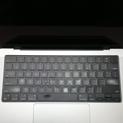 MacBook Pro M1 Pro / 14インチ / 2021 / 16GB / 512GB / シルバー / ランク:B / MKGR3J/A / 【中古品管理番号:37790】