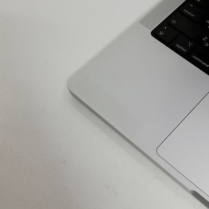 MacBook Pro M1 Pro / 14インチ / 2021 / 32GB / 1TB / シルバー / ランク:B / MKGT3J/A / 【中古品管理番号:37795】