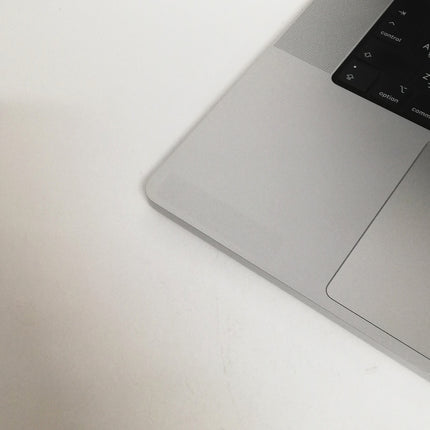 MacBook Pro M1 Max / 16インチ / 2021 / 32GB / 1TB / シルバー / ランク:C / MK1F3J/A(MAX) / 【中古品管理番号:37796】