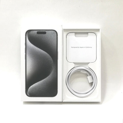 【プレミアムホリデーセール】iPhone 15 Pro / 2023 / 128GB / ホワイトチタニウム / 国内版SIMフリー / ランク:A / MTU83J/A / A3101 【中古品管理番号:37798】