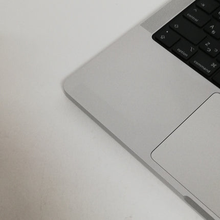 MacBook Pro M1 Pro / 14インチ / 2021 / 32GB / 1TB / シルバー / ランク:B / MKGT3J/A / 【中古品管理番号:37799】