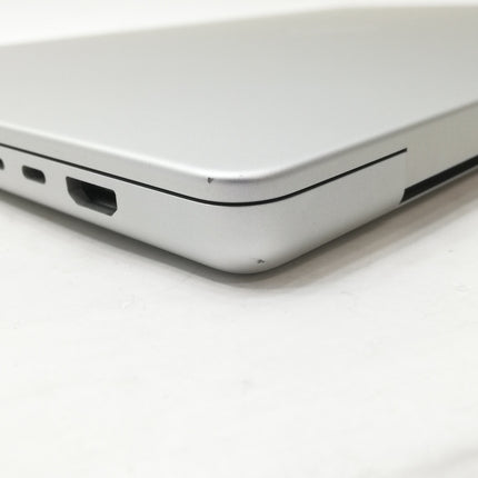 MacBook Pro M1 Max / 16インチ / 2021 / 32GB / 1TB / シルバー / ランク:B / MK1F3J/A(MAX) / 【中古品管理番号:37807】
