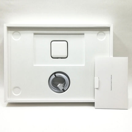 MacBook Air M3 / 13インチ / 2024 / 16GB / 512GB / シルバー / ランク:A / MXCT3J/A / 【中古品管理番号:37824】