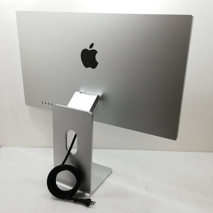 Studio Display 
標準ガラス - 傾き高さを調整できるスタンド / 27インチ / 2025 / / シルバー / ランク:A / MYJF3J/A / 【中古品管理番号:37877】