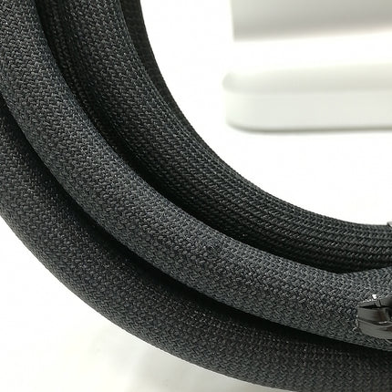 Studio Display 
標準ガラス - 傾き高さを調整できるスタンド / 27インチ / 2025 / / シルバー / ランク:A / MYJF3J/A / 【中古品管理番号:37877】