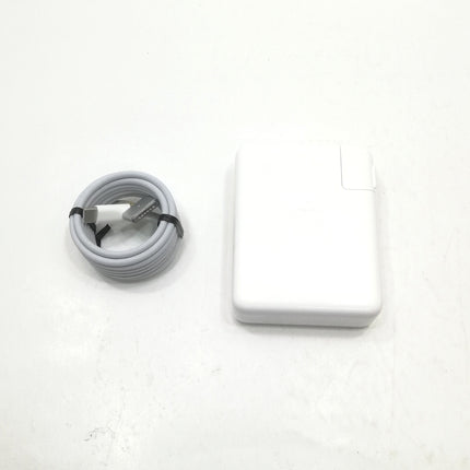 【販売強化プライス！】MacBook Pro M1 Max / 16インチ / 2021 / 64GB / 2TB / シルバー / ランク:B / MK1H3J/A / 【中古品管理番号:37889】