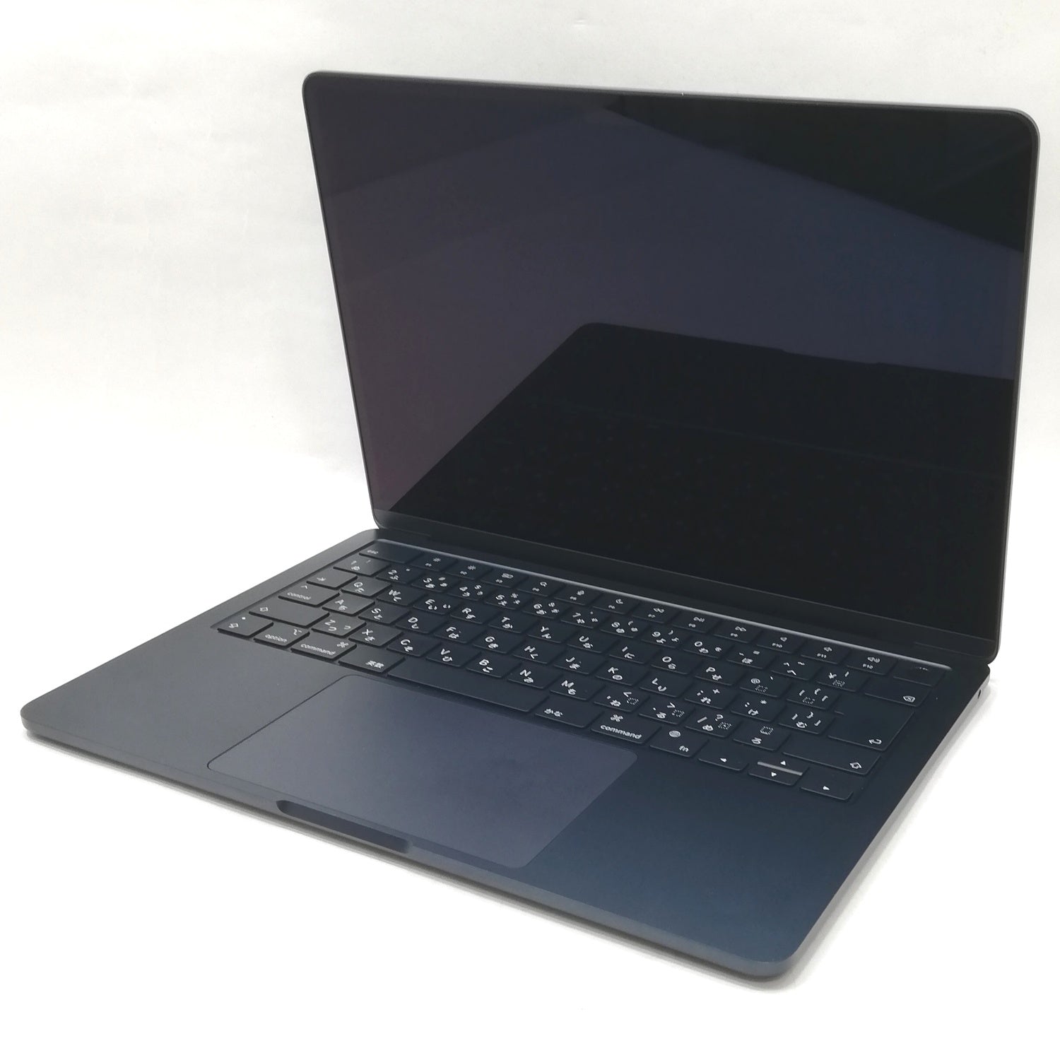 MacBook Air M2 / 13インチ / 2022 / 8GB / 256GB / ミッドナイト / ランク:C / MLY33J/A / 【中古品管理番号:37890】