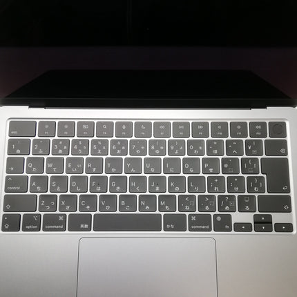 MacBook Air M2 / 13インチ / 2022(2024) / 16GB / 256GB / スペースグレイ / ランク:B / MC7U4J/A / 【中古品管理番号:37899】