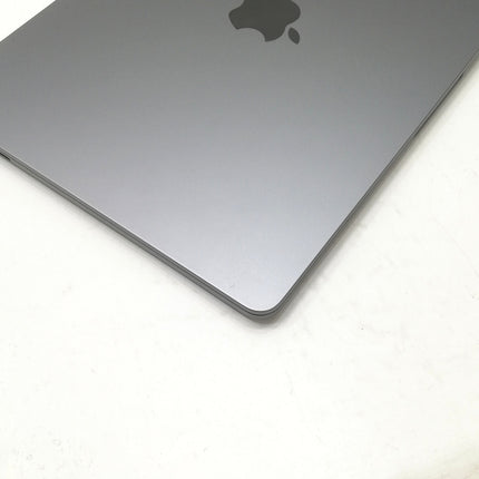 MacBook Air M2 / 13インチ / 2022(2024) / 16GB / 256GB / スペースグレイ / ランク:B / MC7U4J/A / 【中古品管理番号:37899】