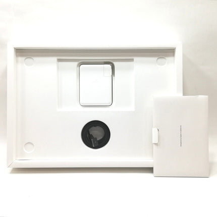 MacBook Pro M3Pro / 16インチ / 2023 / 18GB / 512GB / スペースブラック / ランク:A / MRW13J/A / 【中古品管理番号:37906】