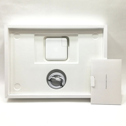 MacBook Pro M1 / 13インチ / Mid2020 / 16GB / 2TB / スペースグレイ / ランク:C / MYD92J/A / 【中古品管理番号:37908】