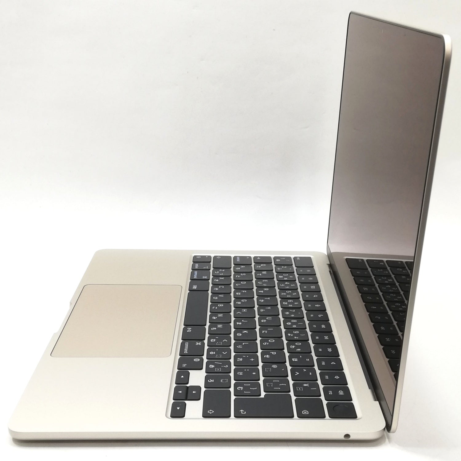 MacBook 中古 販売】MacBook Air M2 / 13インチ / 2022(2024) / 16GB