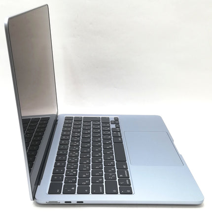 MacBook Air M4 / 13インチ / 2025 / 16GB / 256GB / スカイブルー / ランク:A / MC6T4J/A / 【中古品管理番号:37958】