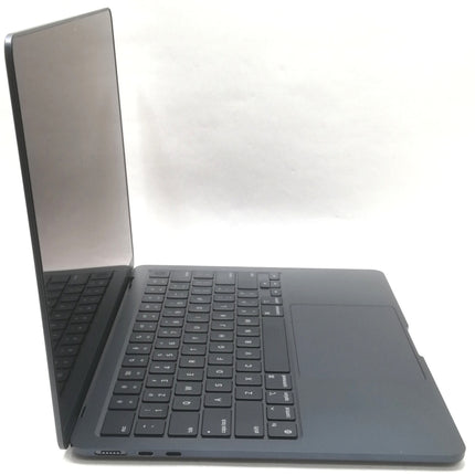 MacBook Air M2 / 13インチ / 2022 / 24GB / 512GB / ミッドナイト / ランク:B / MLY43J/A / 【中古品管理番号:37960】