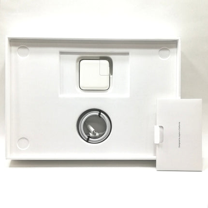 MacBook Air M1 / 13インチ / Mid2020 / 8GB / 512GB / ゴールド / ランク:B / MGNE3J/A / 【中古品管理番号:37961】