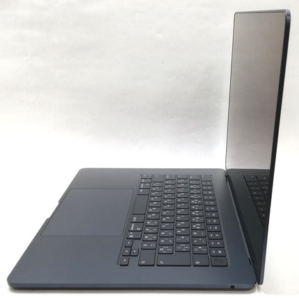 MacBook Air M4 / 15インチ / 2025 / 16GB / 256GB / ミッドナイト / ランク:B / MW1L3J/A / 【中古品管理番号:37989】